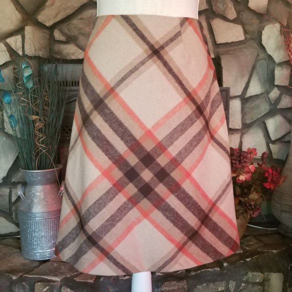 Chadwicks Dresses & Skirts - Chadwick Skirt Plaid Size 12p